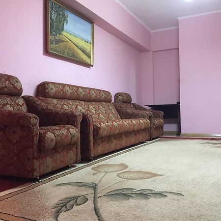 Bishkek Apartment Central Bagian luar foto