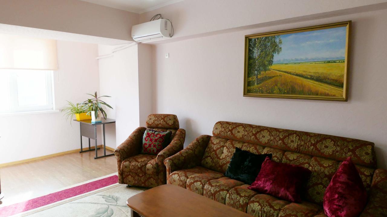Bishkek Apartment Central Bagian luar foto